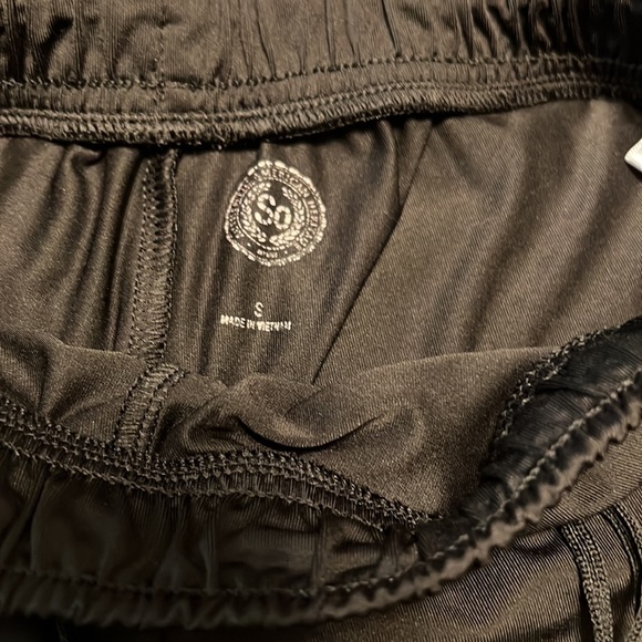 SO black polyester athletic shorts size S - Picture 2 of 4